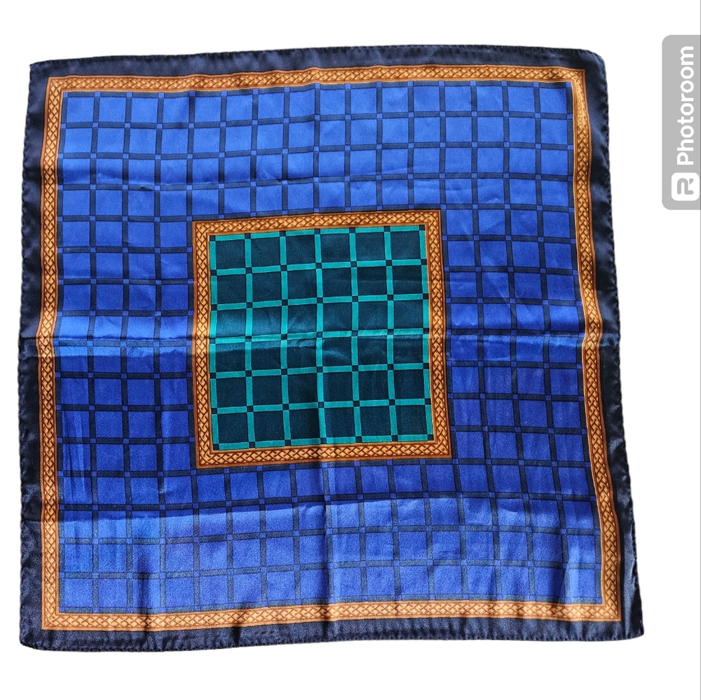 LIZ CLAIBORNE Sapphire Blue Graphic Square Scarf | SZ 18" Sq
